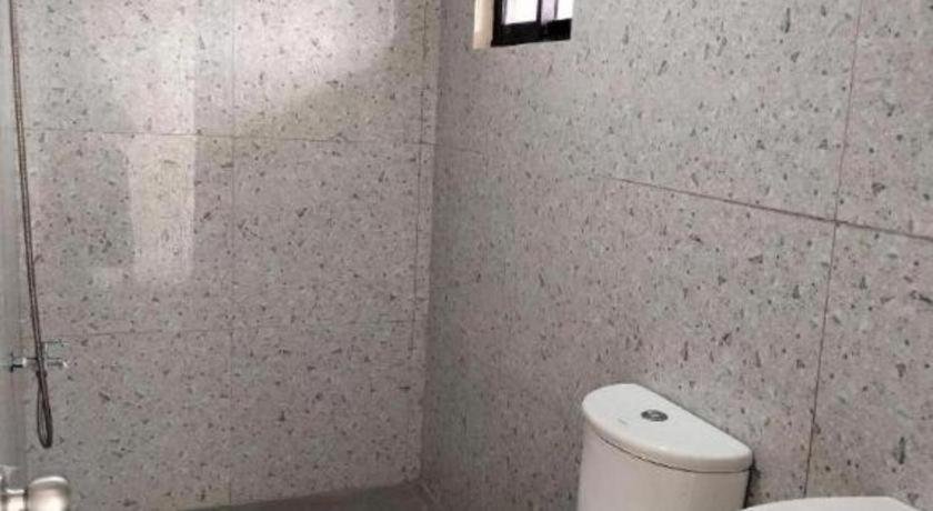 Oyo 800 Ddd Habitat Dormtel Bacolod Hotel Eksteriør billede